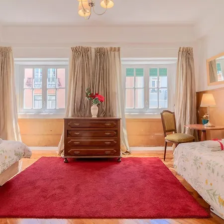 Διαμέρισμα 4 Bedrooms With City View And Wifi At